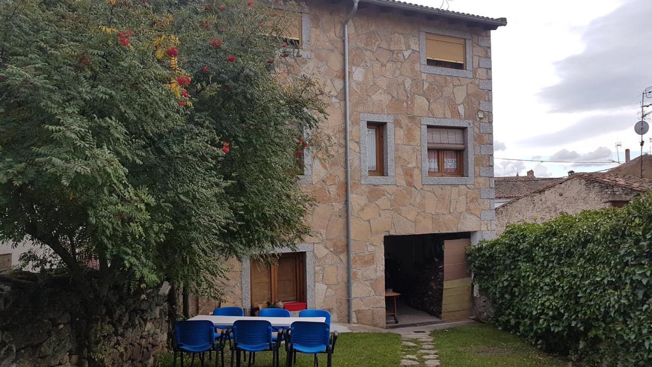 Casa Rural El Casillo Del Abuelo Goyo Guest House Navarredonda de Gredos Exterior photo